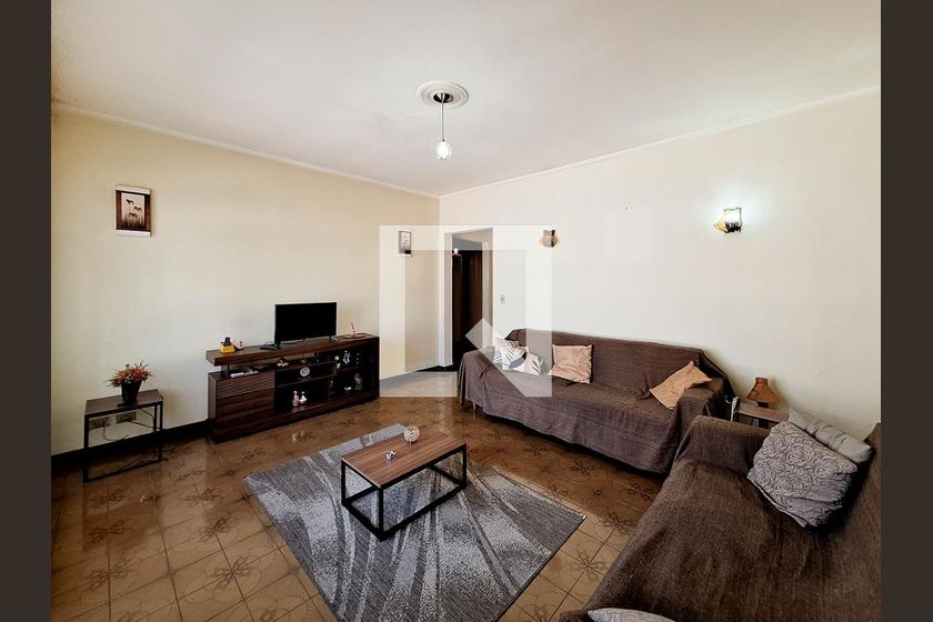 Casa, 2 quartos, 198 m² - Foto 1