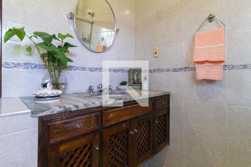 Casa, 3 quartos, 215 m² - Foto 57