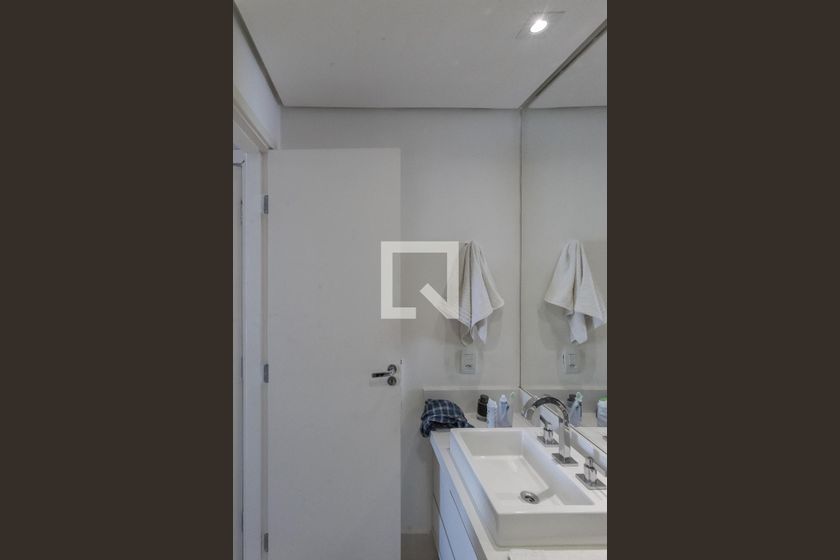 Apartamento à Venda - Centro, 1 Quarto,  46 m2 em , Campinas - sp | SoloBR