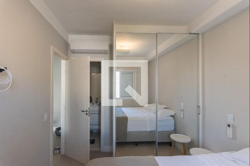 Apartamento à Venda - Centro, 1 Quarto,  46 m2 em , Campinas - sp | SoloBR