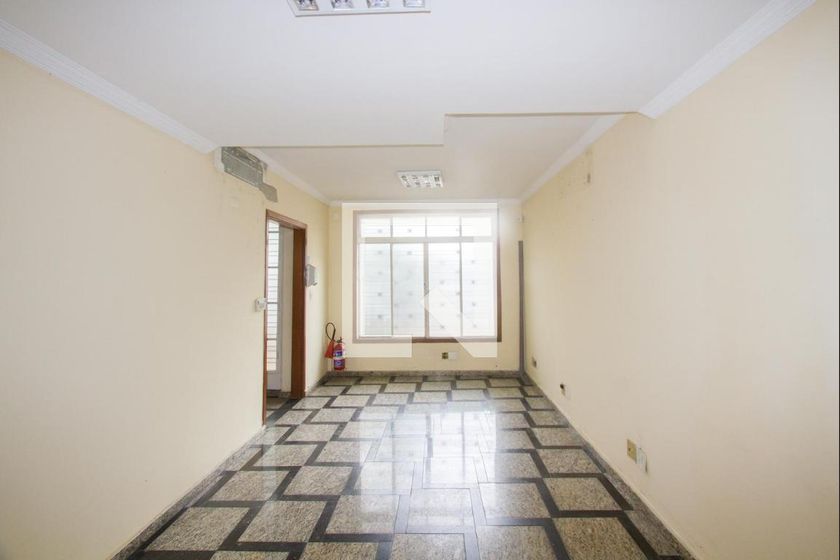 Casa, 8 quartos, 439 m² - Foto 3
