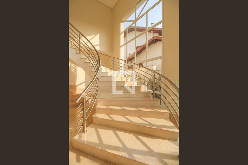 Casa à Venda - Lot. Alphaville Campinas, 5 Quartos,  900 m2 em , Campinas - sp | SoloBR