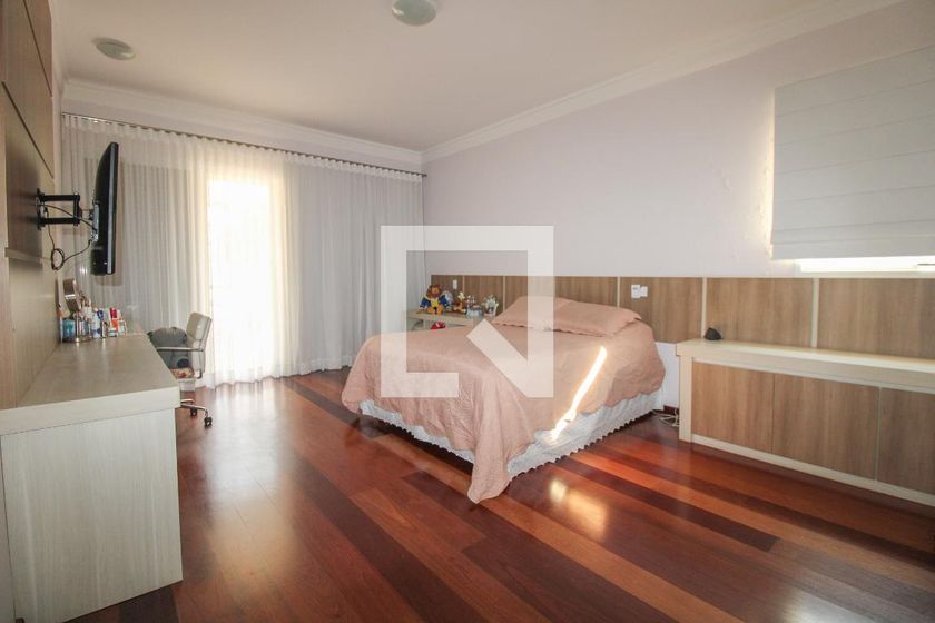 Casa à Venda - Lot. Alphaville Campinas, 5 Quartos,  900 m2 em , Campinas - sp | SoloBR