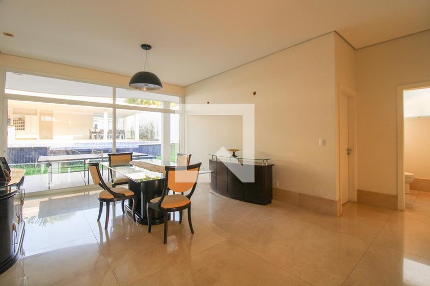 Casa à Venda - Lot. Alphaville Campinas, 5 Quartos,  900 m2 em , Campinas - sp | SoloBR