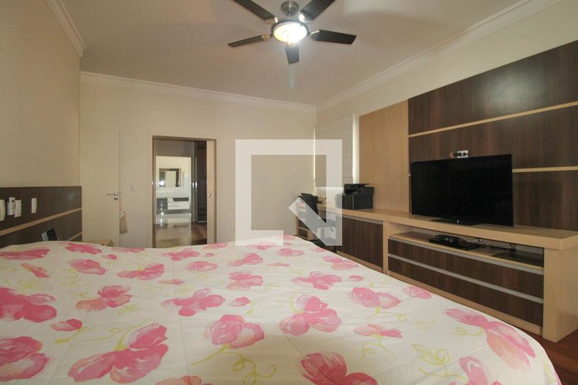 Casa à Venda - Lot. Alphaville Campinas, 5 Quartos,  900 m2 em , Campinas - sp | SoloBR