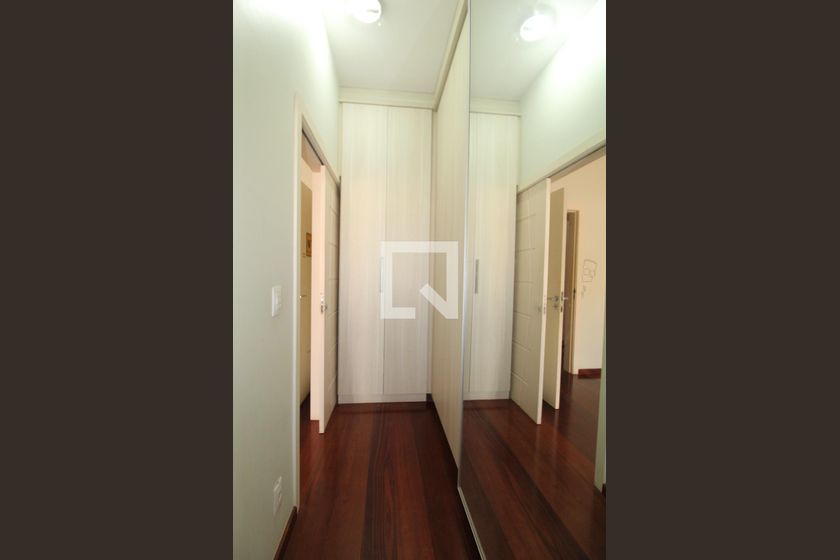 Casa à Venda - Lot. Alphaville Campinas, 5 Quartos,  900 m2 em , Campinas - sp | SoloBR