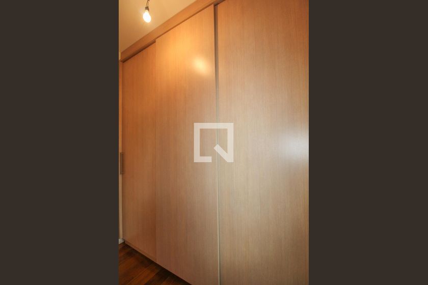 Casa à Venda - Lot. Alphaville Campinas, 5 Quartos,  900 m2 em , Campinas - sp | SoloBR