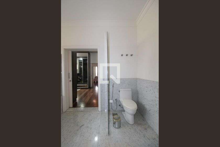 Casa à Venda - Lot. Alphaville Campinas, 5 Quartos,  900 m2 em , Campinas - sp | SoloBR