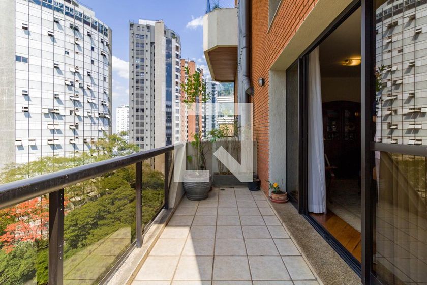 Apartamento, 3 quartos, 216 m² - Foto 27