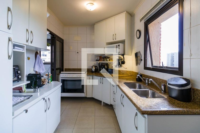 Apartamento, 3 quartos, 216 m² - Foto 123