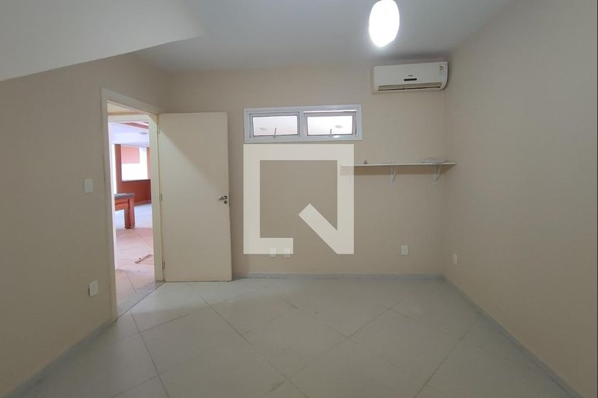 Casa à Venda - Parque Prado, 6 Quartos,  377 m2 em , Campinas - sp | SoloBR