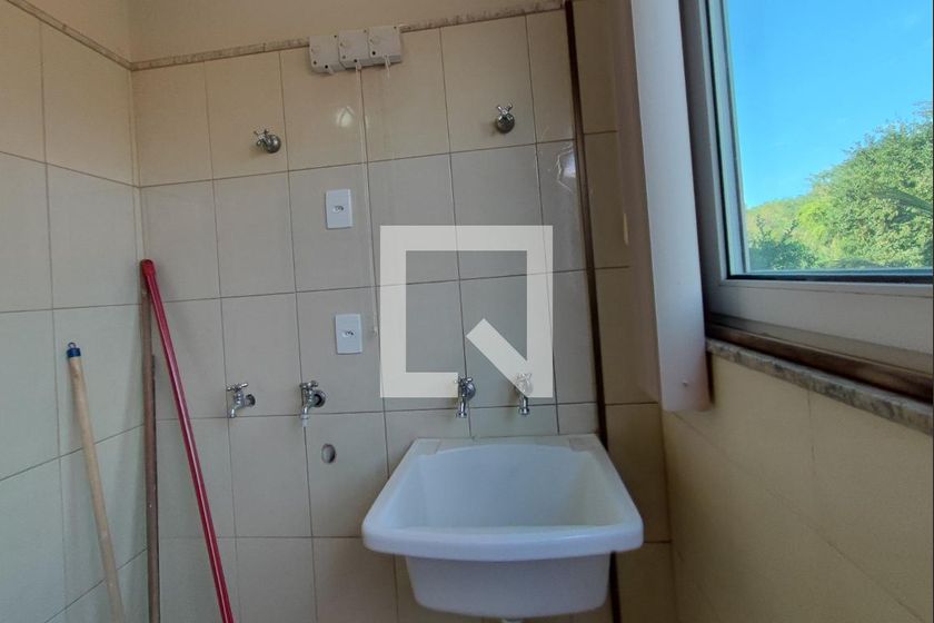Casa à Venda - Parque Prado, 6 Quartos,  377 m2 em , Campinas - sp | SoloBR