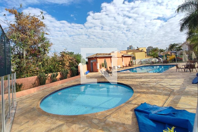 Casa à Venda - Parque Prado, 6 Quartos,  377 m2 em , Campinas - sp | SoloBR