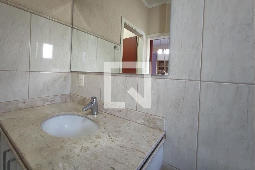 Casa à Venda - Parque Prado, 6 Quartos,  377 m2 em , Campinas - sp | SoloBR