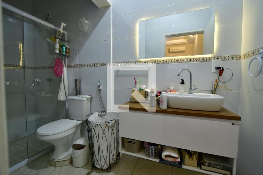 Casa à Venda - Guanabara, 4 Quartos,  280 m2 em , Campinas - sp | SoloBR