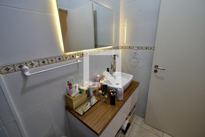 Casa à Venda - Guanabara, 4 Quartos,  280 m2 em , Campinas - sp | SoloBR