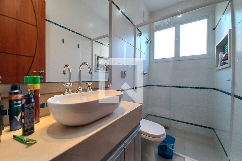 Casa à Venda - Swiss Park, 4 Quartos,  450 m2 em , Campinas - sp | SoloBR