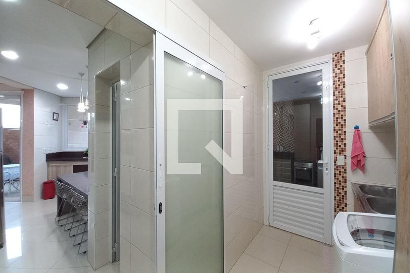 Casa à Venda - Swiss Park, 4 Quartos,  450 m2 em , Campinas - sp | SoloBR