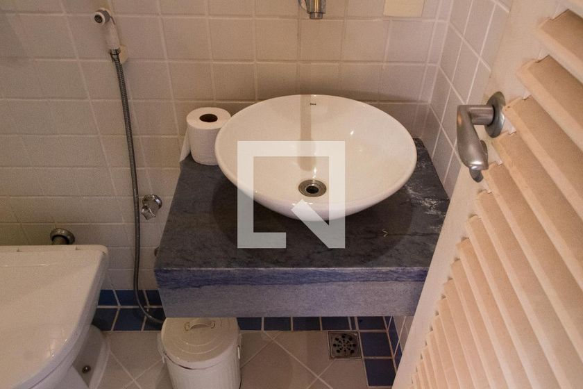 Casa à Venda - Lot. Alphaville Campinas, 4 Quartos,  704 m2 em , Campinas - sp | SoloBR