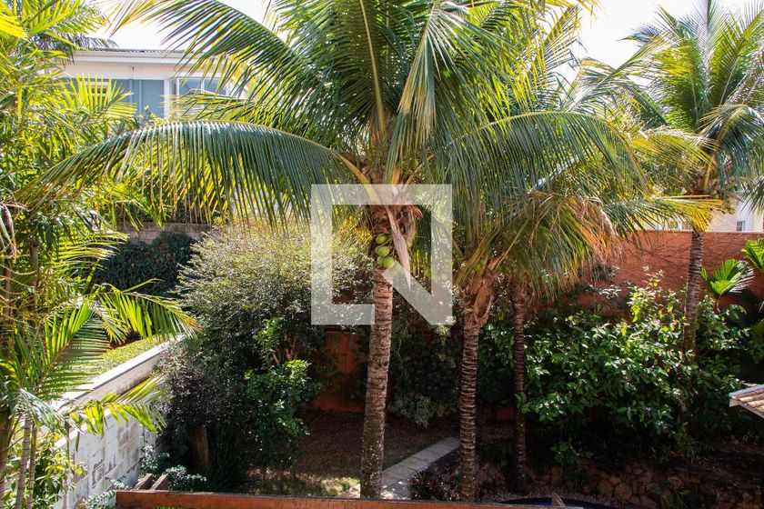 Casa à Venda - Lot. Alphaville Campinas, 4 Quartos,  704 m2 em , Campinas - sp | SoloBR