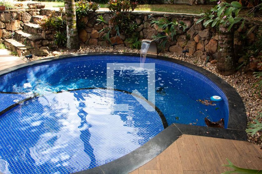 Casa à Venda - Lot. Alphaville Campinas, 4 Quartos,  704 m2 em , Campinas - sp | SoloBR