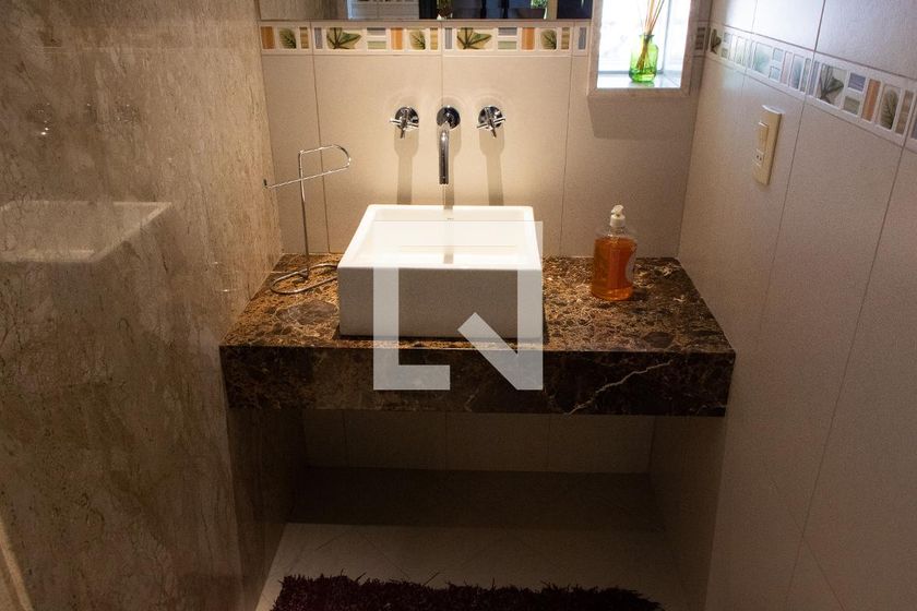 Casa à Venda - Lot. Alphaville Campinas, 4 Quartos,  704 m2 em , Campinas - sp | SoloBR