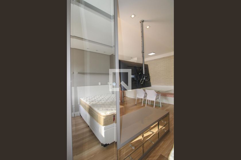 Apartamento à Venda - Bosque, 1 Quarto,  45 m2 em , Campinas - sp | SoloBR