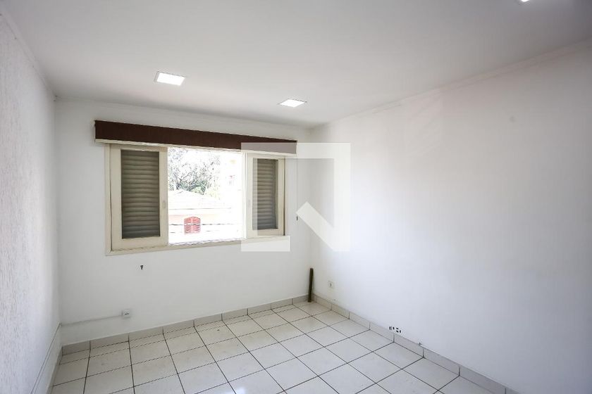 Casa, 4 quartos, 250 m² - Foto 37