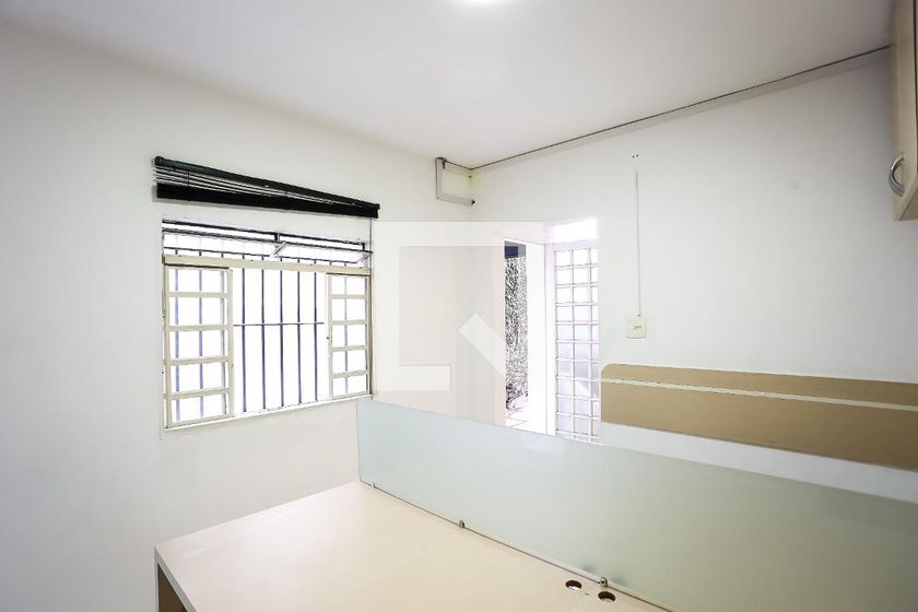 Casa, 4 quartos, 250 m² - Foto 31
