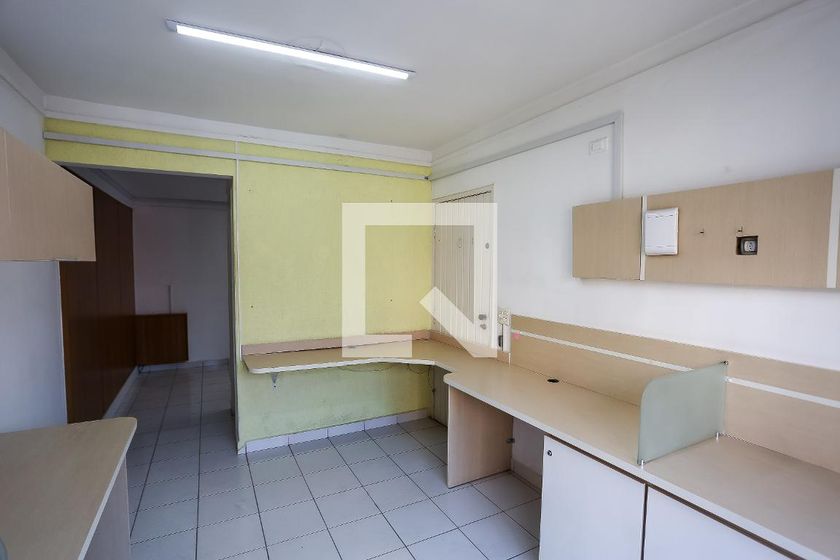 Casa, 4 quartos, 250 m² - Foto 9