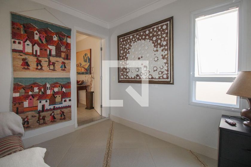 Casa à Venda - Mansões Santo Antônio, 4 Quartos,  300 m2 em , Campinas - sp | SoloBR