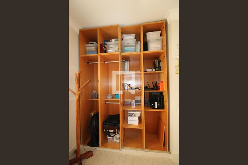 Casa à Venda - Mansões Santo Antônio, 4 Quartos,  300 m2 em , Campinas - sp | SoloBR