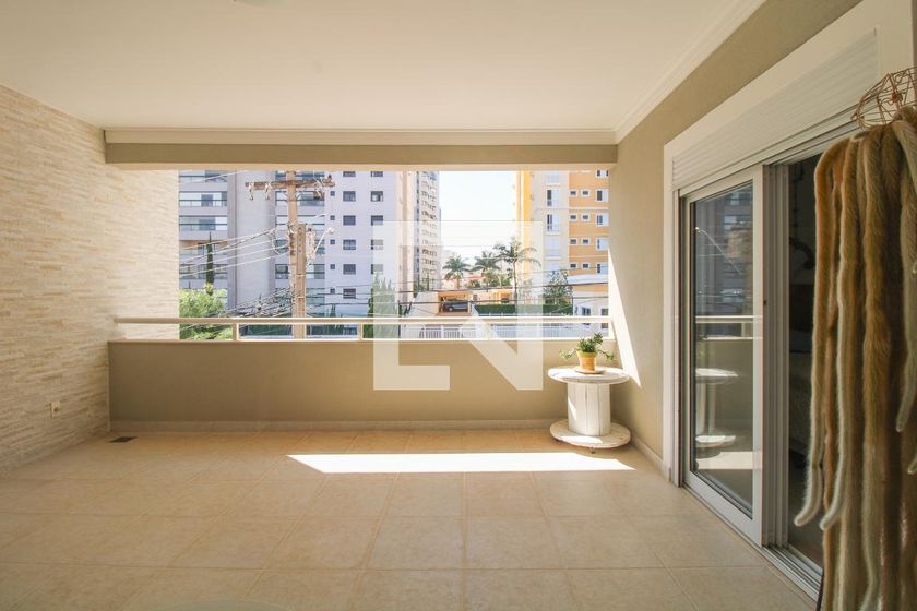 Casa à Venda - Mansões Santo Antônio, 4 Quartos,  300 m2 em , Campinas - sp | SoloBR