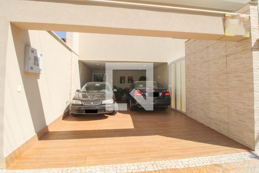Casa à Venda - Mansões Santo Antônio, 4 Quartos,  300 m2 em , Campinas - sp | SoloBR