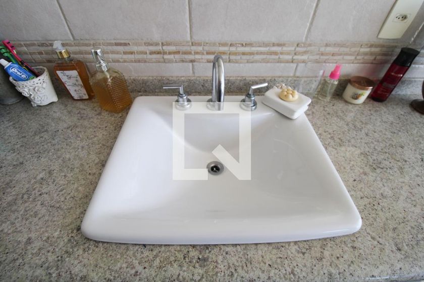 Casa à Venda - Mansões Santo Antônio, 4 Quartos,  300 m2 em , Campinas - sp | SoloBR