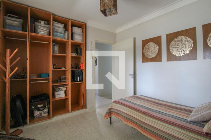 Casa à Venda - Mansões Santo Antônio, 4 Quartos,  300 m2 em , Campinas - sp | SoloBR