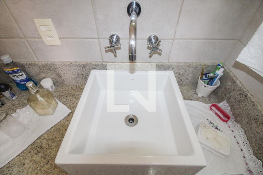 Casa à Venda - Mansões Santo Antônio, 4 Quartos,  300 m2 em , Campinas - sp | SoloBR