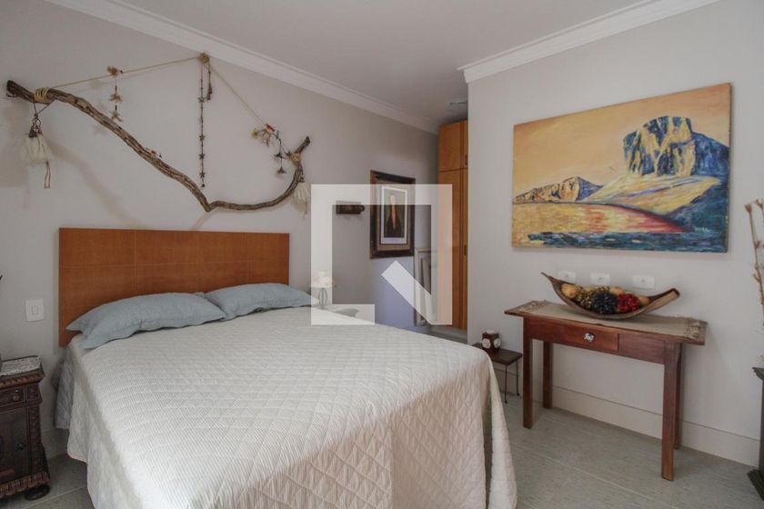 Casa à Venda - Mansões Santo Antônio, 4 Quartos,  300 m2 em , Campinas - sp | SoloBR