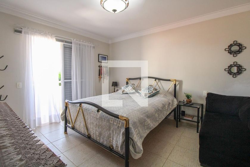 Casa à Venda - Mansões Santo Antônio, 4 Quartos,  300 m2 em , Campinas - sp | SoloBR