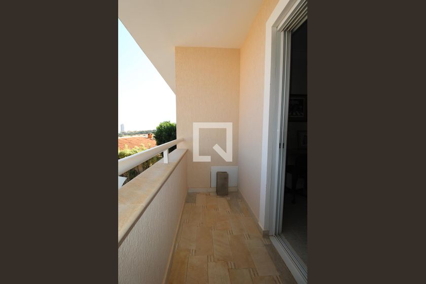 Casa à Venda - Mansões Santo Antônio, 4 Quartos,  300 m2 em , Campinas - sp | SoloBR