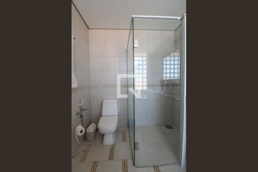 Casa à Venda - Mansões Santo Antônio, 4 Quartos,  300 m2 em , Campinas - sp | SoloBR