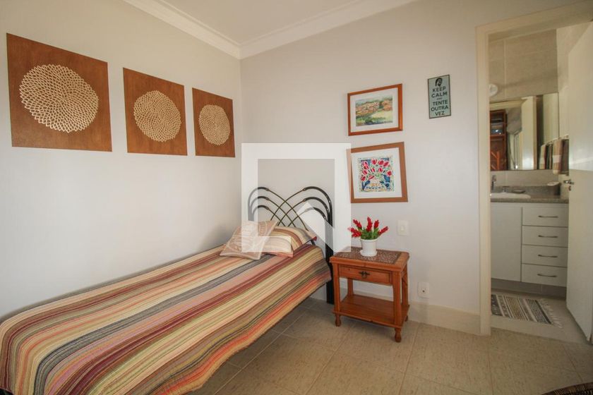 Casa à Venda - Mansões Santo Antônio, 4 Quartos,  300 m2 em , Campinas - sp | SoloBR