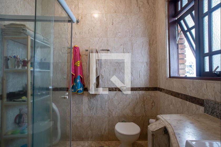 Casa, 4 quartos, 230 m² - Foto 53