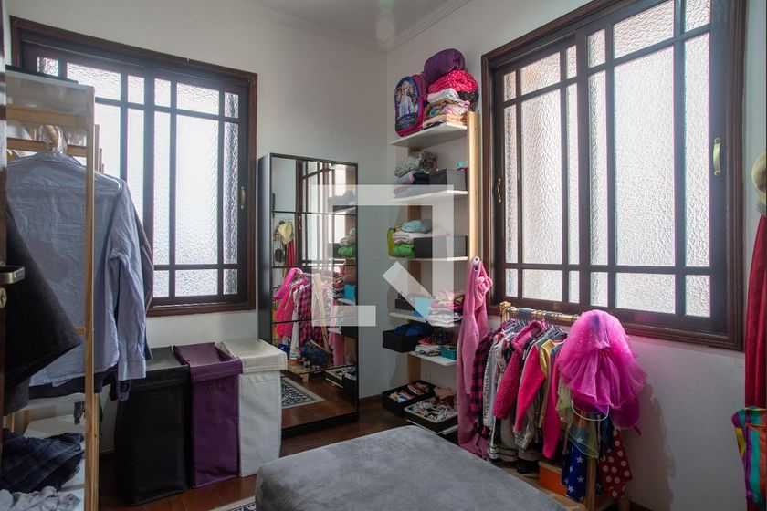 Casa, 4 quartos, 230 m² - Foto 48
