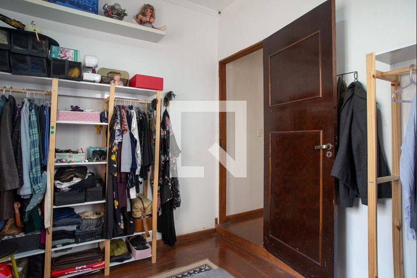 Casa, 4 quartos, 230 m² - Foto 50