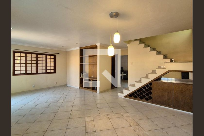 Casa, 3 quartos, 180 m² - Foto 2