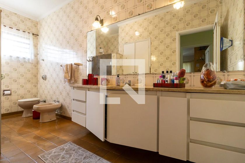 Casa à Venda - Jardim Planalto, 3 Quartos,  910 m2 em , Campinas - sp | SoloBR