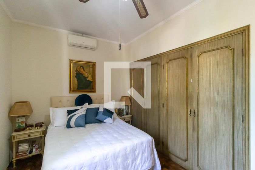 Casa à Venda - Jardim Planalto, 3 Quartos,  910 m2 em , Campinas - sp | SoloBR