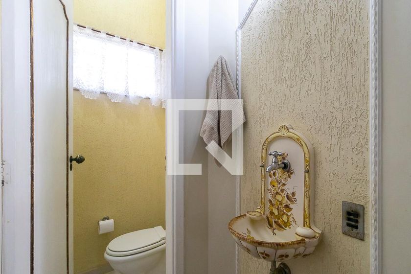 Casa à Venda - Jardim Planalto, 3 Quartos,  910 m2 em , Campinas - sp | SoloBR