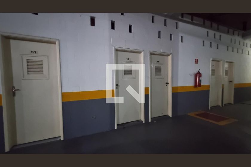 Apartamento, 3 quartos, 210 m² - Foto 185